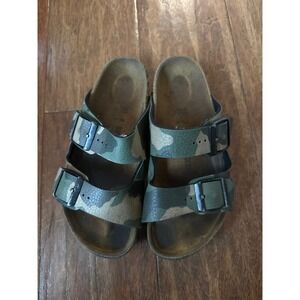 Birkenstock Arizona Camo Two Strap Sandals Cork Footbed size 2